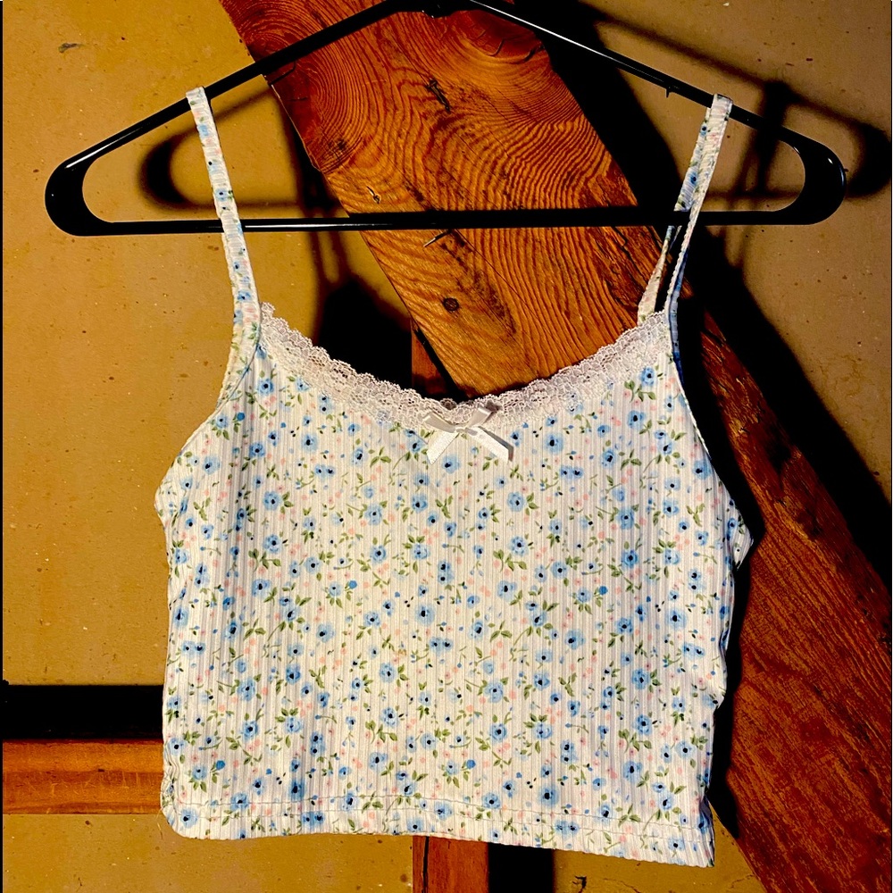 Yeestyle cute small  floral tank top